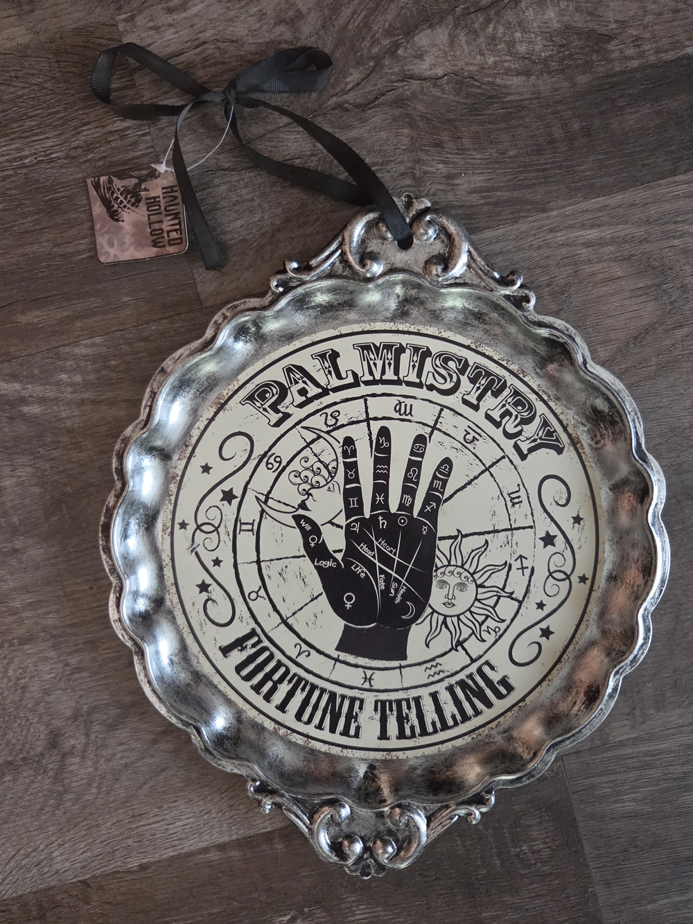 NWT Large Fortune Teller Metal Wall Decor Halloween 14.5" Tall